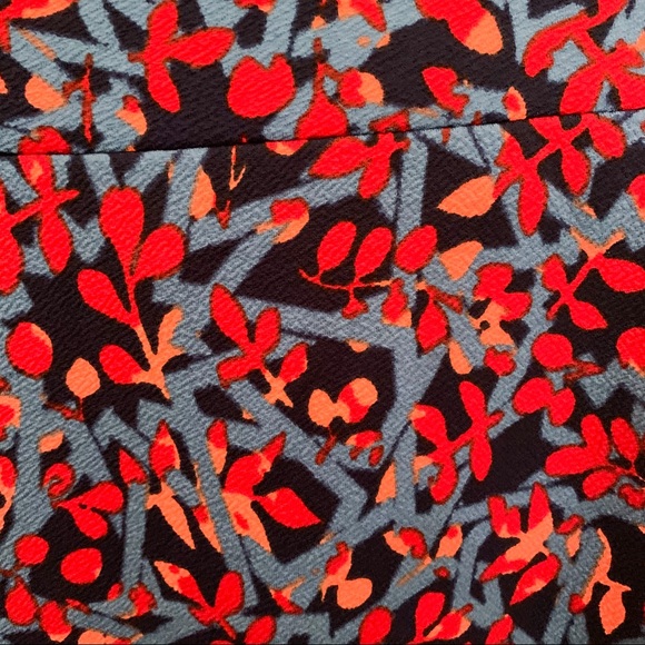 LulaRoe Cassie Skirt NWT LARGE - Picture 4 of 8